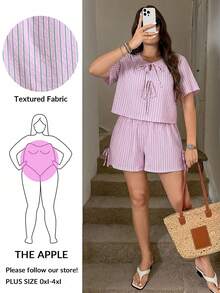 Comfylo Bộ 2 món kẻ sọc cỡ lớn dành cho nữ, bộ đồ kẻ sọc màu hồng, bộ đồ đi học, áo sơ mi thắt nơ phía trước kiểu công sở, phối cùng quần short, phù hợp với dáng người đầy đặn, phù hợp cho dịp đi học, bộ đồ hai mảnh mùa thu cho nữ, trang phục nữ phong cách retro, bộ đồ mùa hè, bộ quần short và áo sơ mi, bộ đồ kẻ sọc, bộ đồ đi nghỉ mát, bộ đồ lễ hội âm nhạc. Trang phục thiết yếu hàng ngày và ngoài trời, thanh lịch và thời trang cho việc đi làm, trang phục hai mảnh đơn giản và thời trang cho nữ, trang phục mùa hè cho nữ, vải họa tiết hoa ba chiều, để mặc hàng ngày, bộ đồ hai mảnh Ngày của Mẹ cho nữ, bộ đồ phối hợp mùa hè cho nữ, bộ quần short và áo sơ mi cỡ lớn cho nữ, bộ quần short cho nữ, trang phục đi nghỉ mát mùa hè cho nữ, bộ đồ kẻ sọc cho dáng người đầy đặn, bộ quần short cho nữ, bộ đồ kẻ sọc phối hợp cho nữ, bộ đồ mùa hè cho nữ. Bộ áo và quần short kẻ sọc đi nghỉ mát dành cho nữ, bộ quần short đi nghỉ mát cho nữ, bộ trang phục đi nghỉ mát 2 mảnh cho nữ, trang phục thường ngày. - Hồng - Xem 2