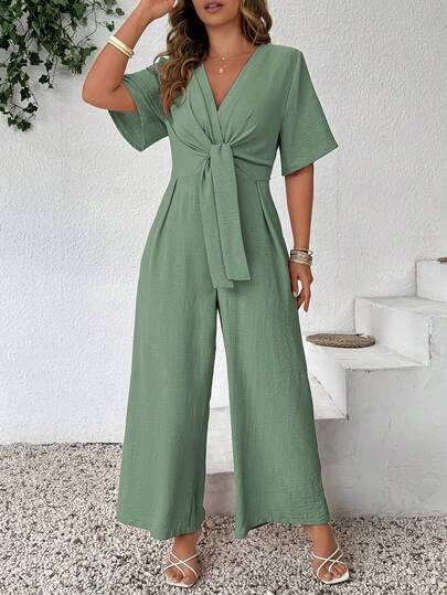 SHEIN Clasi Große Größen Jumpsuit in einfarbigem, modischem, Lässig, vintage Look mit V-Ausschnitt und verknotet Taille