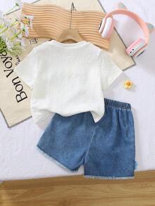 Genkimix Kids Bộ 2 món cho bé gái, gồm áo crop top tay ngắn cổ tròn in hình bướm và quần short denim cạp chun họa tiết hoa, thích hợp mặc hàng ngày, đi chơi cuối tuần, dự tiệc, đi học. - Màu xanh lam - Xem 2