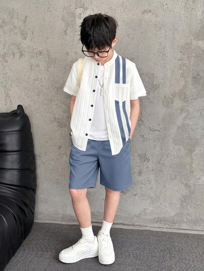 SHEIN Mirajuku Set de 3 piezas: Camisa blanca con estampado floral en contraste, pantalones blancos sueltos con estampado en contraste y decoración con cinta para niños preadolescentes