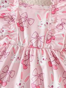 SHEIN 2件套新生女宝宝粉色卡通草莓格子连衣裙，配可爱蝴蝶结发带，0-3个月，柔软、弹力、舒适，荷叶边装饰，适合外出、度假、拍照、春夏穿着。 - 粉色 - 查看 4