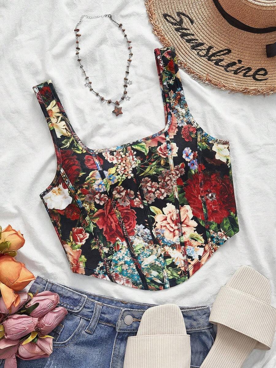 SHEIN VCAY Plus Size Women Floral Print Slimming Versatile Cropped Top, Suitable For Dates And Outings - Black - View 1