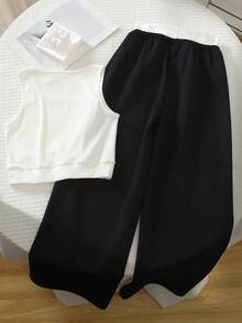 SHEIN Tween Girls Casual All-Match Versatile Nordic Style Comfortable Knit Sleeveless Cropped Tank Top + Contrast Waistband Sweatpants Set - Black and White - View 2
