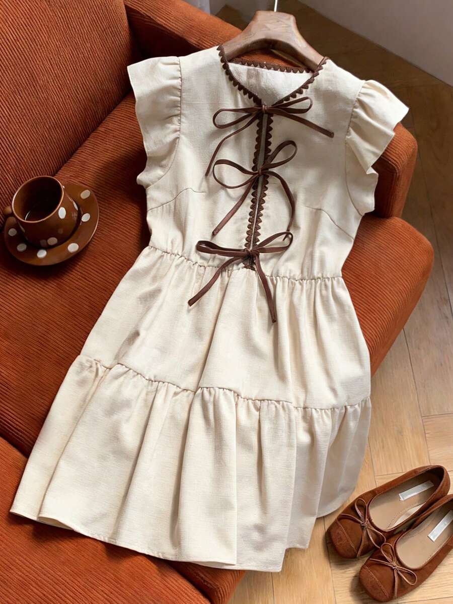 SHEIN Tall 女士优雅杏色贝壳刺绣蝴蝶结设计短袖修身喇叭迷你连衣裙，春夏款 - 杏色 - 查看 1