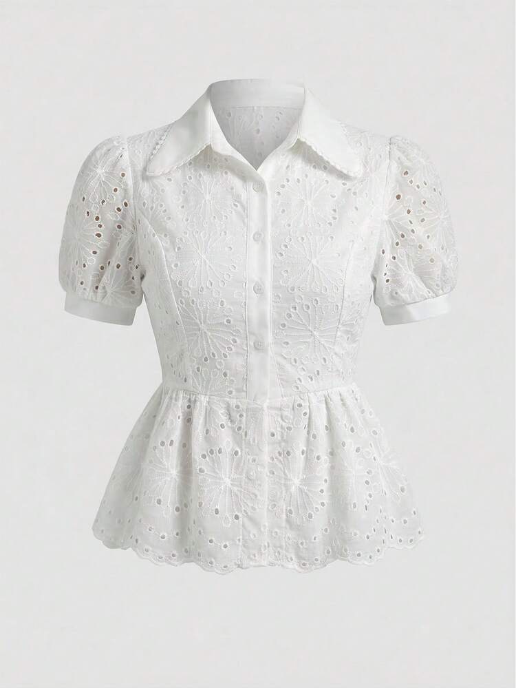 2026 Blusa elegante de verano para mujer con mangas de pétalos huecos y volantes en el bajo - Blanco 5 - Añade 10