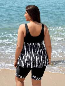 SHEIN Swim Lushore Bộ đồ bơi hai mảnh Tankini cỡ lớn dành cho nữ năm 2026, bikini hở lưng kèm váy, màu đen trơn phối họa tiết in kỹ thuật số, thích hợp cho bãi biển, tiệc tùng, kỳ nghỉ. - màu đen - Xem 2