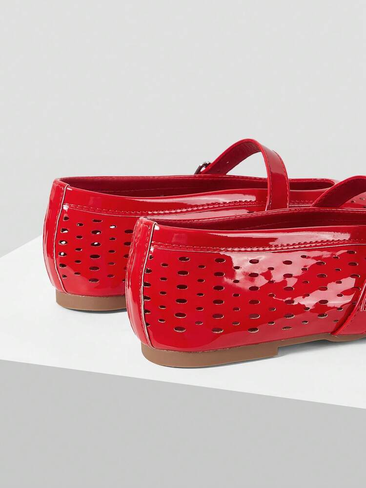WOMEN'S NEW FRENCH PU LEATHER HOLLOW BUCKLE WITH ROUND HEAD FLAT SHOES, RED VERSATILE GENTLE ELEGANCE LIGHTWEIGHT AND COMFORTABLE FAIRY STYLE VACATION MARY JANE SHOES