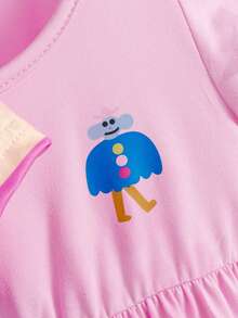 SHEIN Playful Pals 3件套女婴休闲彩色条纹爱心印花圆领长袖连衣裙配帽子 - 粉色 - 查看 5