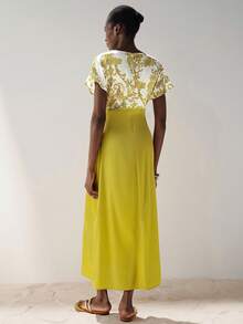 Aveloria Modichic Women's Golden Yellow Elegant Summer Long Maxi Dress,Satin Silk Fabric Slim Fit Lace Trim Deep V Neck Contrast Print Patchwork Vacation Holiday - Multicolor - View 2