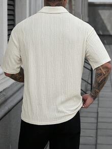 Manfinity Homme 男士休閒米白色紋理針織短袖 Polo 衫，夏季時尚老錢風，復古街頭風，適合度假、日常休閒、高爾夫與正式場合 - 白色 - 查看 3