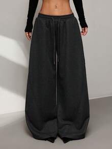 SHEIN PETITE 2025秋冬新款条纹运动裤，松紧腰，锥形裤腿，优雅都市风，适合万圣节、约会、派对、旅行、圣诞节、婚礼宾客、生日、商务休闲、办公室等场合，是秋季女装的理想之选。 - 灰色 - 查看 7