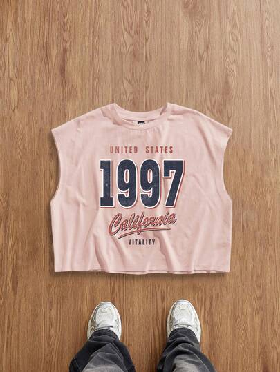 Manfinity Joysei Áo tank top lửng dáng rộng in chữ màu hồng, cỡ tiêu chuẩn dành cho nam.