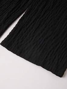 SHEIN Frenchy 大码女装春夏新品：商务休闲纹理面料沙滩短裤，适合情人节、时尚通勤等场合，优雅的紫色和莲藕粉色阔腿裤，带口袋。沙滩度假薰衣草色大学生情人节邮轮女装夏季宽松裤/宽松裤，大码女装休闲裤。 - 彩色 - 查看 4