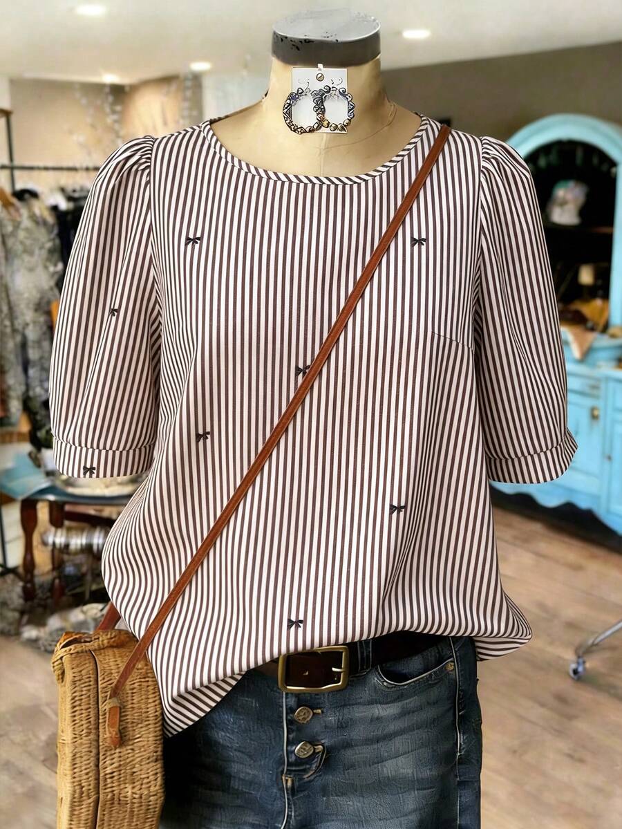Linhara Blouse élégante de style français à manches mi-longues, avec nœud papillon et rayures, pour grande taille. Top décontracté et de bureau, idéal pour le printemps, l'été et l'automne. Nouveaux hauts élégants et décontractés pour femmes d'été avec blouse rayée - Tabac - Voir 1
