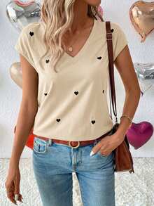 SHEIN LUNE Áo thun cổ chữ V thêu hình trái tim dành cho nữ nhân dịp Ngày Valentine - Màu be - Xem 5
