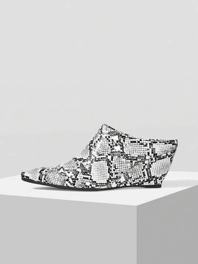 Mnmlis Women Heeled Sandals