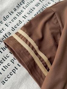 SHEIN Streecool Kids 两件套男童宽松休闲街头风套装，数字印花撞色条纹袖上衣搭配阔腿工装裤，适合日常、通勤、休闲、街头、度假、派对、用餐等场合。 - 卡其色 - 查看 7