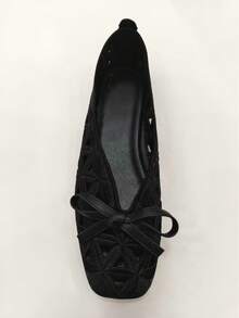 Rosivie Women Casual Versatile Commuter Hollow Embroidery Flats - Black 3 - View 2