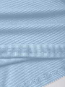 Sweetra Kaos Wanita Streetwear Lengan Pendek Warna Polos dengan Manset Setengah Terbuka dan Hiasan Renda Eyelet - Baby Blue - View 4