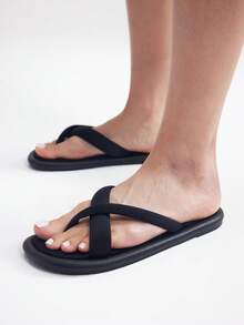 HighSole 女式黑色平底涼鞋,交叉帶紋理 - 黑色 - 查看 4