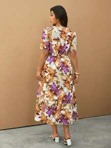 Elaquor Plus Size Casual Vacation Elegant V-Neck Cinched Waist Dress - Multicolor - View 2