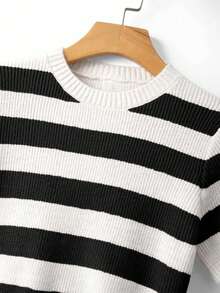 Franclia Women's Elegant Outdoor Outfit, Round Neck Striped Tie-Up Hollow-Out Knit Top, Early Spring - Black - View 7