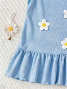 Genkimix Kids 女童针织华夫格面料可爱刺绣雏菊度假连衣裙 - 藍色 - 查看 5