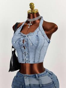 Slaydiva Top corto de denim con halter y amarres desgastados para mujer - Azul - Ver 3