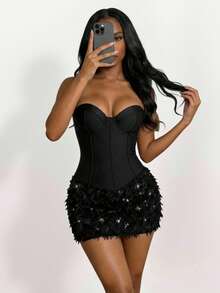 SHEIN PETITE 女士纯色抹胸拼接仿毛皮下摆修身时尚迷你连衣裙，女士派对礼服，女士圣诞派对礼服 - 黑色 - 查看 4