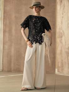 Arave Damen bestickte elegante Casual Urlaubs- & Pendler-Rundhals Kurzarm Bluse - Schwarz - Übersicht 2