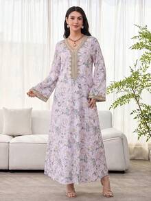 Al Najma 女士花卉印花钩编拼接长袖连衣裙，优雅端庄的A字型卡夫坦长袍，适合晚宴/婚礼宾客/周年纪念/日常穿着 - 淡紫色 - 查看 1