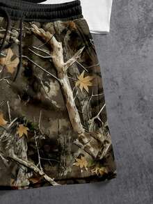 Manfinity ZONE917 Conjunto de camiseta de manga corta y pantalones cortos con estampado de labios desgastado en estilo callejero suelto, camuflaje y contraste de cintura, adecuado para primavera/verano, esencial para citas y reuniones, gran regalo para el novio - Multicolor - Ver 4