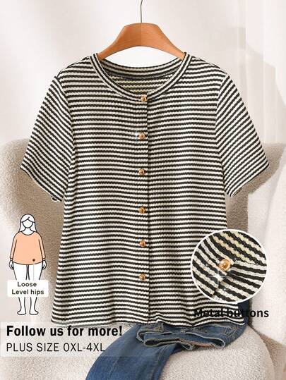 CosyJoli Plus Size Women Metal Buckle T-Shirt, Casual Women Short Sleeve Top