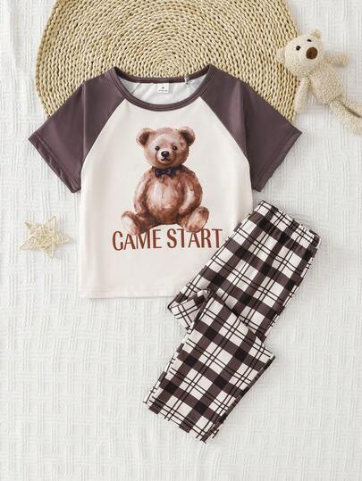 男童可爱卡通熊印花宽松舒适插肩短袖上衣搭配时尚格子印花长裤两件套睡衣