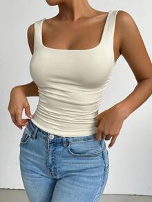 SHEIN PETITE 女款奶油白方領無袖背心上衣，夏季時尚優雅日常度假款，基礎休閒針織修身上衣，街頭風，適合嬌小女性 - 米色 - 查看 4