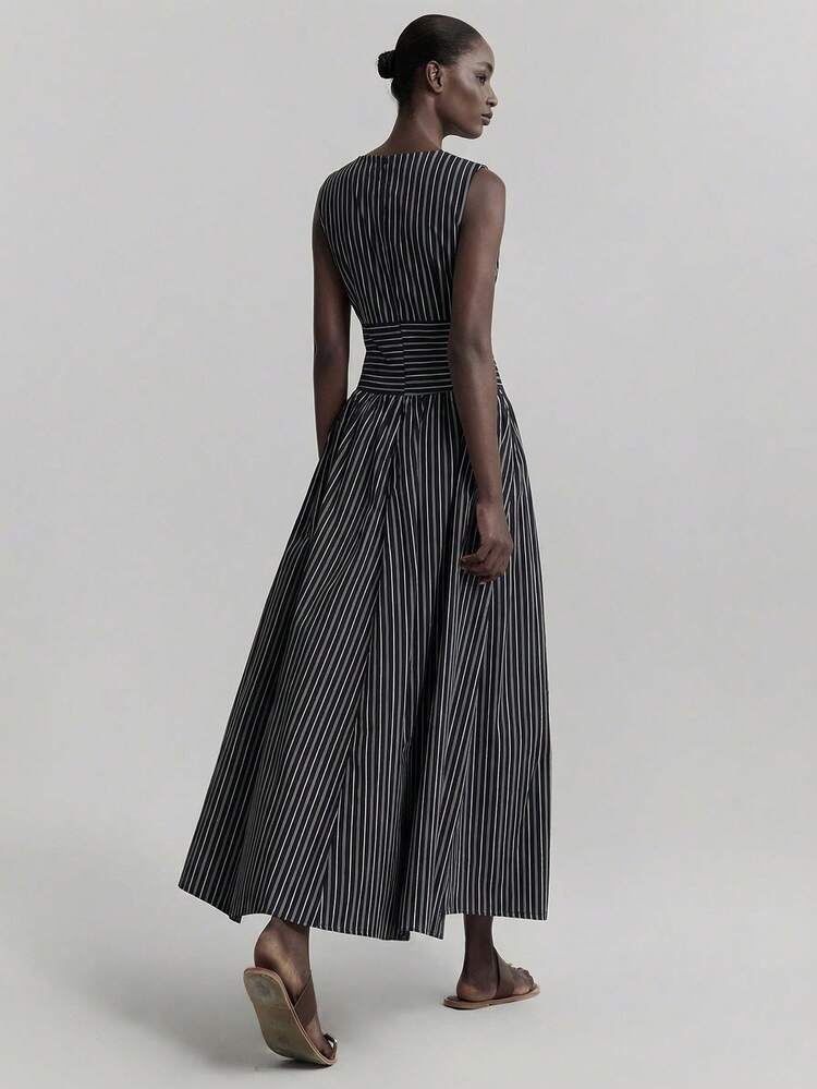 2026SS New Arrival Spring Women's Striped Patchwork Elegant Lady Striped Round Neck Sleeveless Ruched Waist Casual Maxi Dress, Daily Wear, Easter Dress, Summer Dress, Graceful Dress, Casual Maxi Dress, Vacation Dress, Wedding Event Dress,Summer Dresses For Women