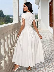 SHEIN Lady 女士度假休闲纯色无袖系腰连衣裙 - 白色 - 查看 2