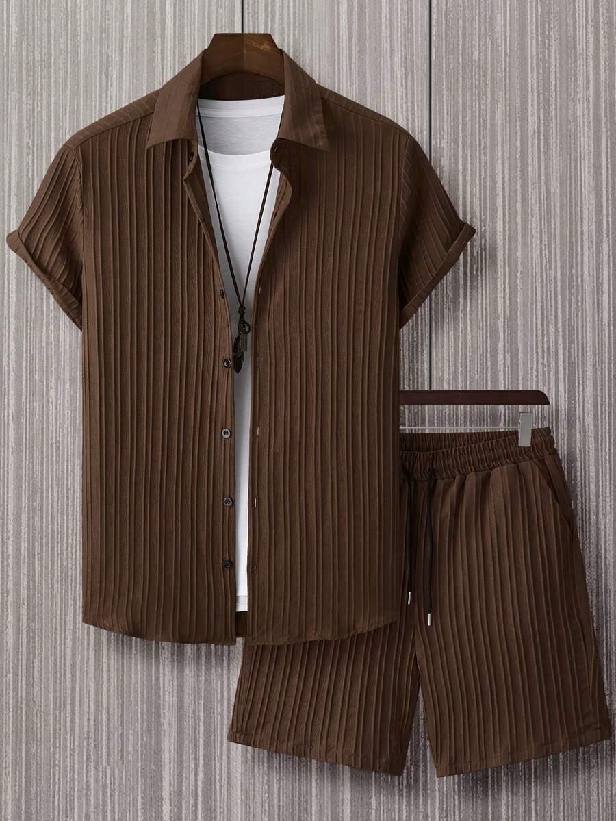 Manfinity Homme Men's Solid Color Short Sleeve Front Button Textured Fabric Summer 2 Pieces Set (Printed Irregular) - Mocha Brown - View 1