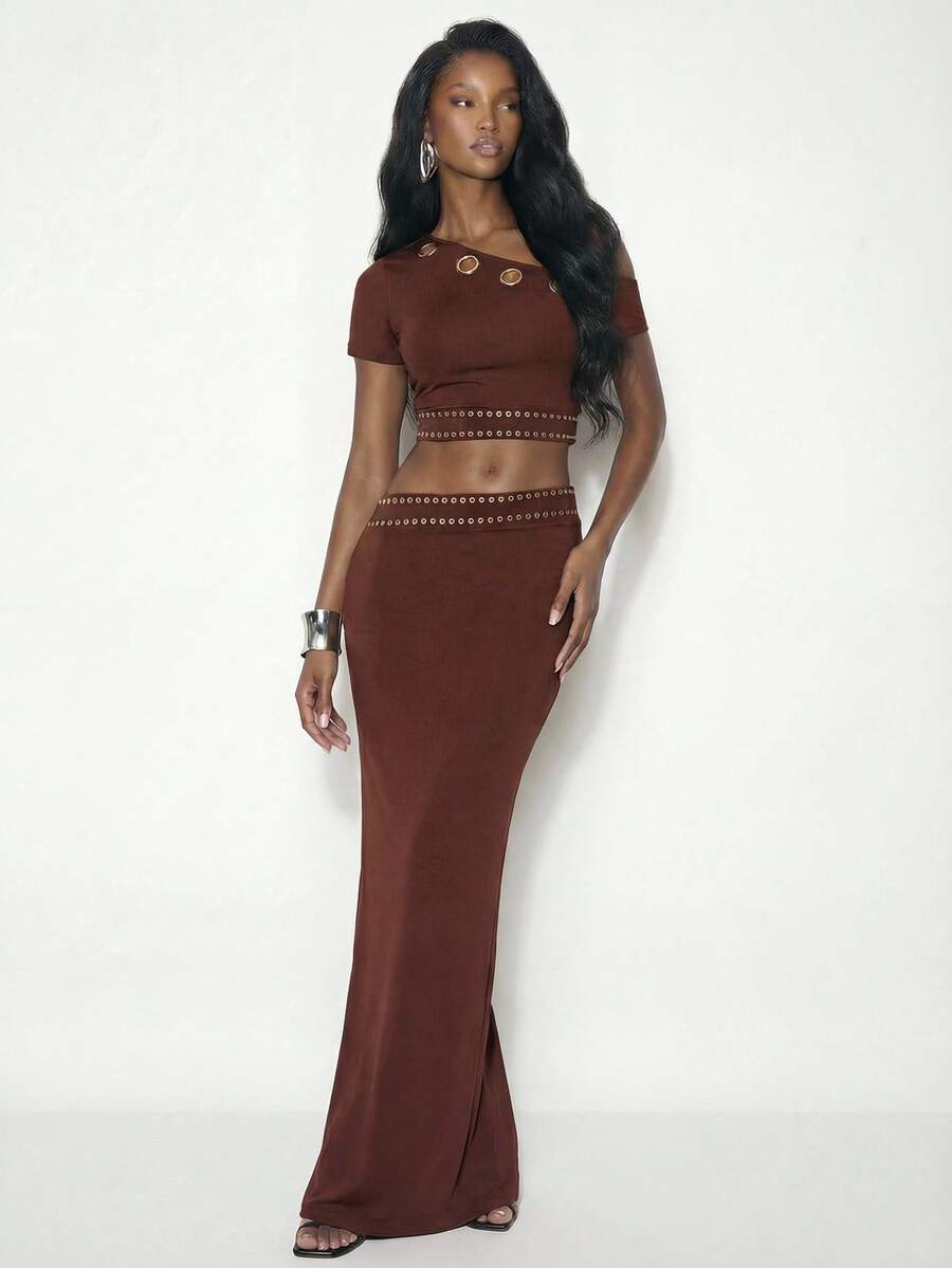 SHEIN ChicEase Damen hochelastischer gestrickter Slim Fit Meerjungfrau Maxirock, Ein-Schulter-Metallring-Ausschnitt, Nieten-Tailleneinsatz, moderner Party-Boho-Chic-Brauner Luxus-Damen-Elegant-Party für Damen Urlaub - Braun - Übersicht 1