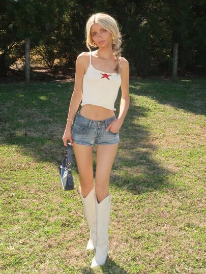 Sydney Algeri Y2K Street Styled Loose Waist Low Rise Denim Shorts Low Rise Women Denim Shorts Mini Shorts Low Waist Shorts