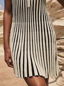 Maija 女士条纹纽扣设计无袖休闲针织连衣裙 - 彩色 - 查看 7