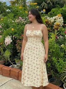 SHEIN MOD Vestido longo feminino plus size com estampa floral e alças com laço, ideal para o verão, formaturas, ocasiões formais e eventos sociais. Perfeito para o verão, festas e eventos formais. Vestido em tons pastel para mulheres. - Amarelo - Ver 2