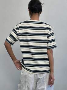 DAZY 女士休闲运动夏季上衣，撞色条纹宽松短袖圆领T恤 - 藍色 - 查看 2