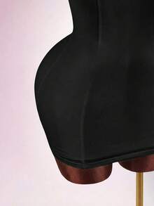 Amplova 女士纯色无袖修身迷你连衣裙 - 黑色 - 查看 5