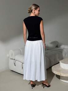 Lavishia Women's Simple Notch Collar Top And Pleated Skirt 2 Pieces Set, Summer, Summer Outfit For Women - Black and White - View 2