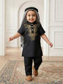 SHEIN Playful Pals 2件組 嬰幼兒男童黑色阿拉伯長袍與長褲 伊斯蘭服飾卡夫坦 沙烏地阿拉伯服飾 適用於宰牲節夏季假期婚禮賓客 - 黑色 - 查看 9