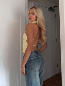 Theaadoraa Tank Top Wanita Tanpa Punggung dengan Leher Berlipat Warna Aprikot, Camisole Seksi & Elegan untuk Musim Semi/Panas - Kuning - View 4