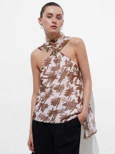 Aveloria Modichic 优雅性感轻盈奢华金属扣装饰雪纺印花露背吊带衫/随机印花