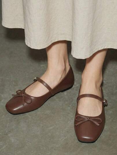 女士时尚方头棕色蝴蝶结一脚蹬鞋，休闲办公室百搭平底鞋，适合春夏户外穿着，高端优质芭蕾平底鞋，适合派对婚礼穿着