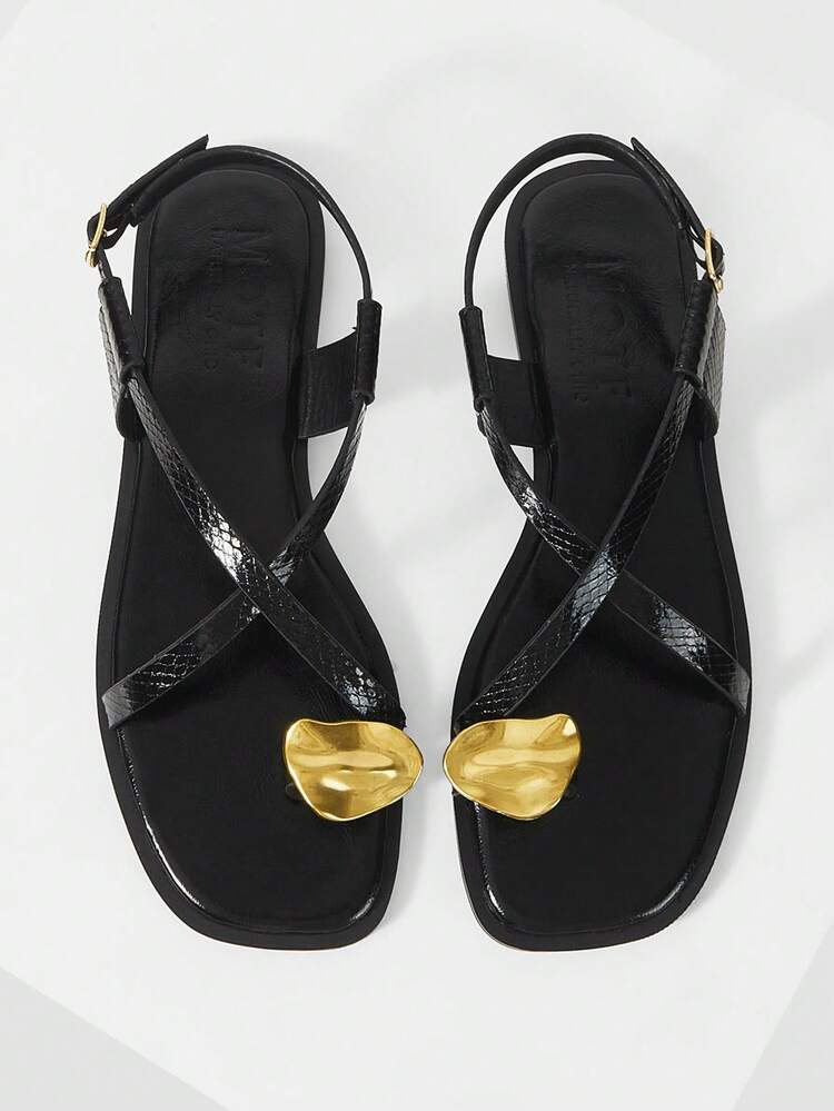 WOMEN'S CASUAL FASHION COMMUTER AND VACATION STYLE MINIMALIST CASUAL OPEN-TOE CROSSING FLAT SANDALS